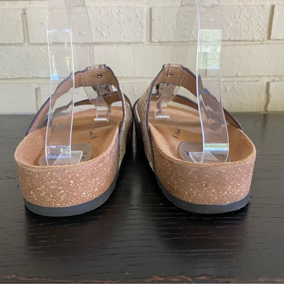 NEW Sofft Sandals Womens 10 Bettina Two Straps Leather Snakeskin Casual Comfort - Picture 5 of 7